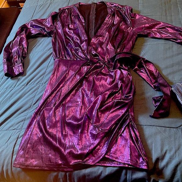 Wildly Untamed dress. Metallic purple - Picture 2 of 2